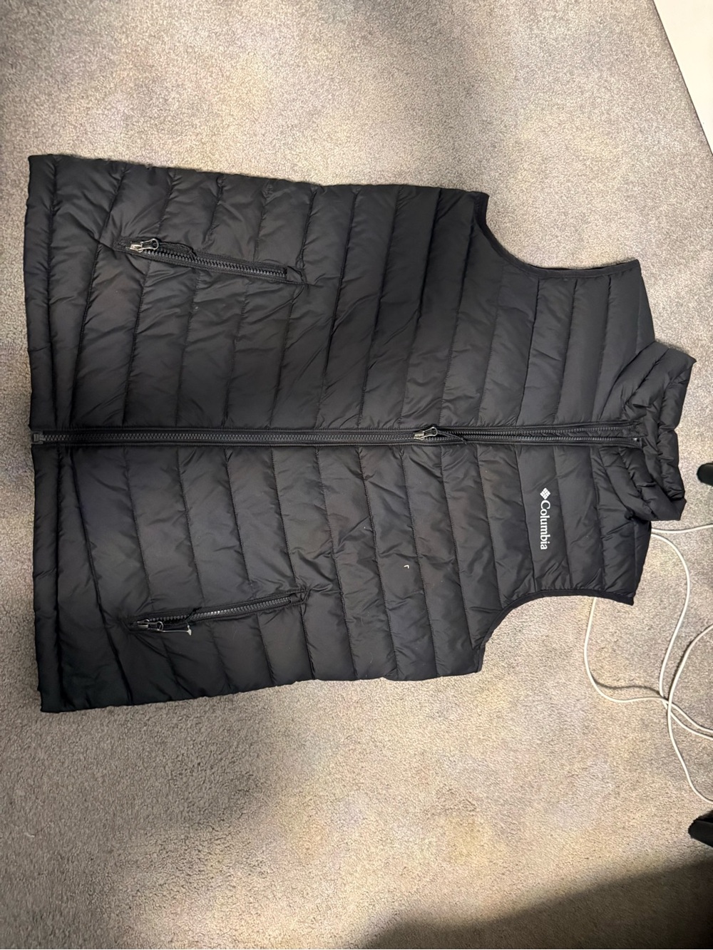 Columbia Men’s Black Lightweight Quilted Vest